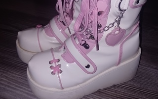 Valko pinkit söpöt kengät koko 39