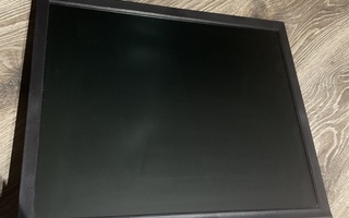 Benq BL702A LCD näyttö