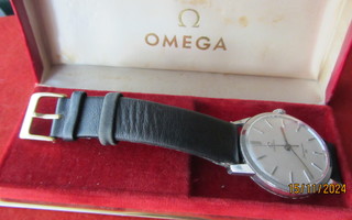 VINTAGE  OMEGA  SEAMASTERS  30  MIESTEN , KOTELOLLA  KÄYVÄ