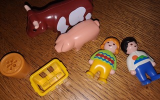 Playmobile lehmä, possu ja kaksi lasta