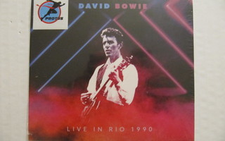 David Bowie  Live At The Montreal Forum 1983  2 * CD