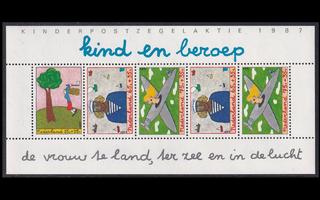 Alankomaat 1328BL30 ** Voor het Kind (1987)