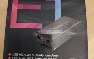 Soundblaster E1 kannettava kuulokevahvistin.