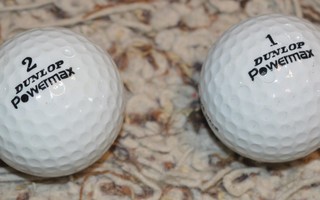 2kpl Dunlop Powermax golfpalloja
