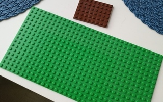 Lego alusta
