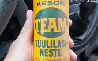 Kesoil team tuulilasineste pullo