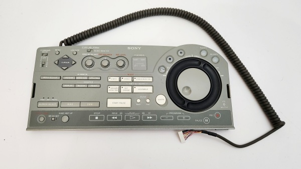 Sony DHR-1000 DV / Mini DV soittimen kaukosäädin/ - Huuto.net