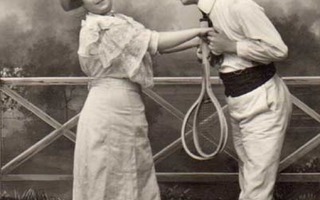 RAKKAUS / Rakkautta tenniskentällä. 1900-l.