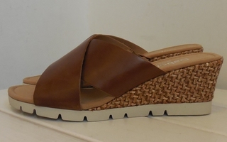 40 - Gabor kiilakorkoiset sandaalit nahkaa * UUDET