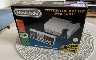 Nintendo Classic Mini (CIB)