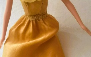 70 – luvulta Barbien hihaton mekko