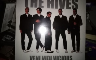 LP The Hives : Veni Vidi Vicious ( SIS POSTIKULU) UUSI
