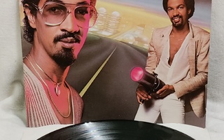 The Brothers Johnson Light Up The Night lp