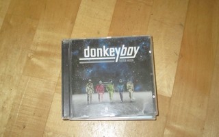 Donkeyboy – Silver Moon