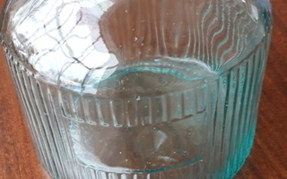 Vanha lasipurkki, Karhulan lasitehdas, Ursus lasi