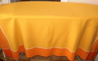 Retro Finlayson kelta-oranssi pöytäliina 126 cm 169 cm