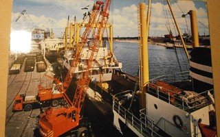 Rauma, Satama, laivoja, raanat, vanh. väripk, p. 1987