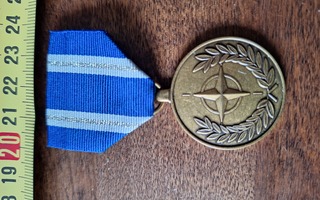 Nato mitali non-article 5 medal