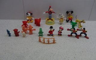 VANHOJA WALD DISNEY FIGUUREJA 22kpl