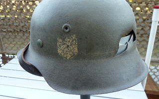 Saksalainen   sotilaskypärä malli M-42