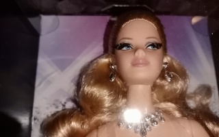 Keräily barbie