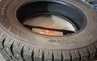 TALVIRENKAAT 2KPL HANKOOK Winter i-pike P215/65R17 98T