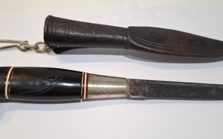 IKL-puukko