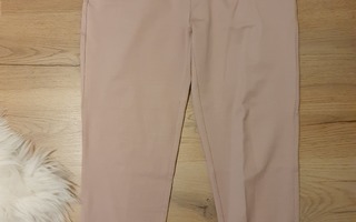 Amisu uudet housut, koko 44