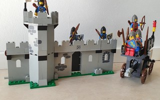 Lego castle 6061 Siege Tower