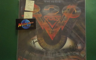 220 VOLT - EYE TO EYE M-/M- 1ST HOL -88 PRESS LP + NIMMARIT