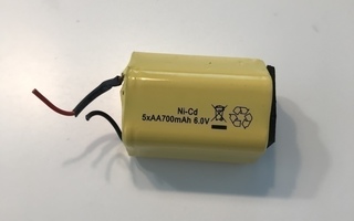 6v 700mAh NI-cd AA ladattava akkupaketti