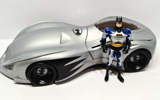 Legends of Batman Batmobile + Batman Figuuri (1994)