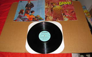 Danny LP:t 2kpl > Danny v.1968 & Iso "D"  v.1971 > TSEKKAA!