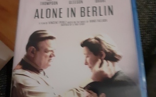 Alone in Berlin Blu-ray