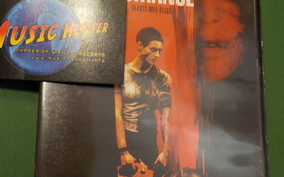 SWITCHBLADE ROMANCE UUSI DVD (W)