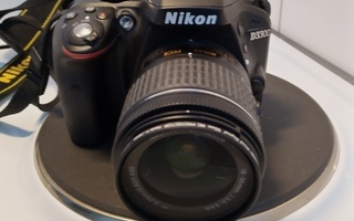 Vaihdetaan: Nikon D3300.