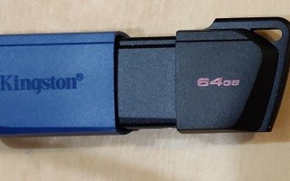 Kingston 64GB DataTraveler Exodia M USB 3.2 Gen 1