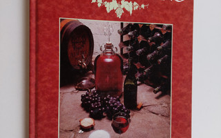 Octopus Publishing Group : The Hamlyn Basic Guide to Wine...