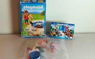 Playmobil tyttö ja kissa perhe 5126 v. 2011