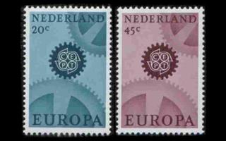 Alankomaat 878-9x ** Europan tav.pap (1967)