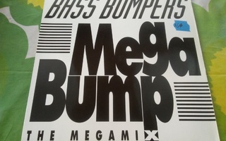 Bass Bumpers - Mega Bump (The Megamix)