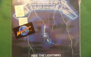 METALLICA - RIDE THE LIGHTNING - GATEFOLD UK -87 EX-/EX+ 2LP