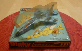 Dinky toys 731 myyntipakkauksessaan