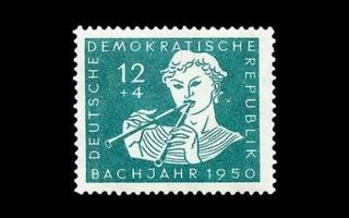 DDR 256 ** Johann Sebastian Bach 12+4 Pf (1950)