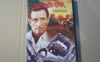 SORCERER ( Roy Scheider )
