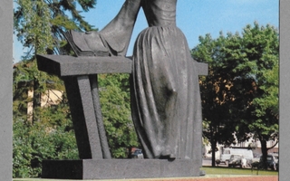 Jyväskylä Minna Canth patsas  kulk. 1983