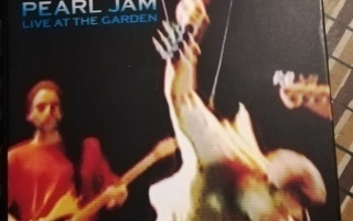 Pearl Jam - Live at the garden