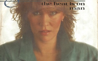 AGNETHA FÄLTSKOG: The Heat Is On / Man  7"kk