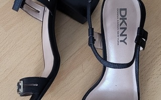 DKNY 39 sandaletit nahkaa Uudet