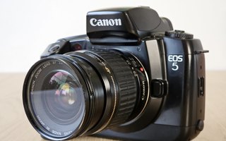 == Canon EOS 5 ja Canon Ultrasonic Zoom 28-80mm
